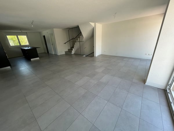 Magnifique villa de 5.5 pièces avec garages à Vallorbe 9