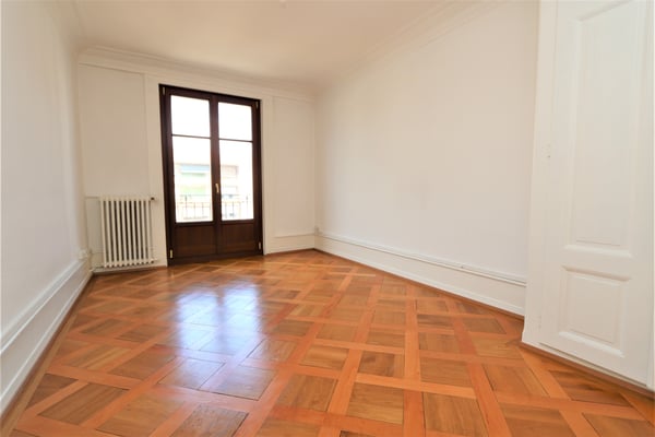 Appartement de 1 pièces avec balcons à la Servette 3