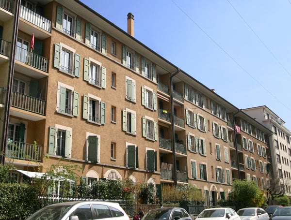 Appartement de 4 pièces avec balcon aux Acacias 11