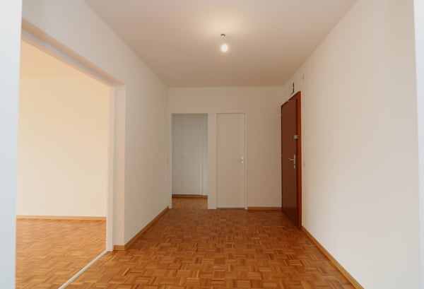 Appartement de 6,5 pièces avec 2 loggias à Versoix 12