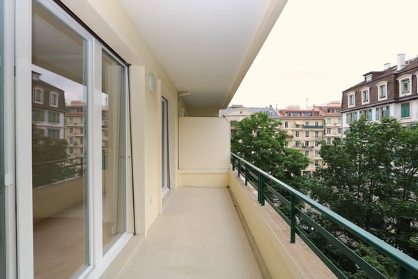 Appartement de 2,5 pièces avec balcon à Champel-Florissant 10