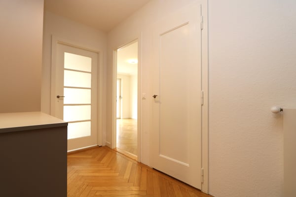 Appartement de 2,5 pièces avec balcon à Champel-Florissant 4