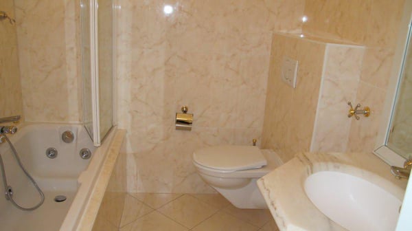 BEL APPARTEMENT MEUBLE 1.5 PIECES CHAMPEL AU CALME 9