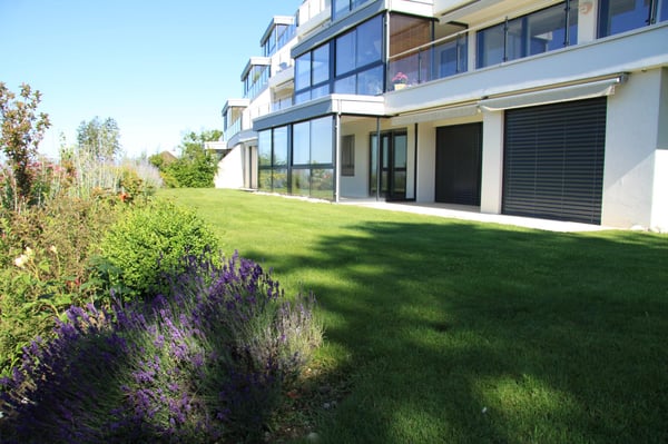 SPLENDIDE APPARTEMENT EN REZ DE JARDIN AVEC VUE LAC ET MONTAGNES A LUTRY 2