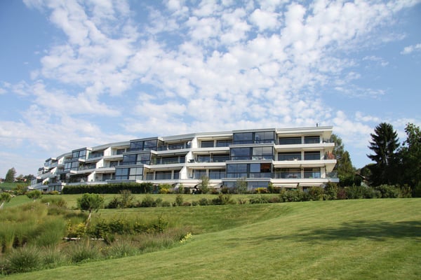 SPLENDIDE APPARTEMENT DE 4 PIECES AVEC VUE PANORAMIQUE A LUTRY