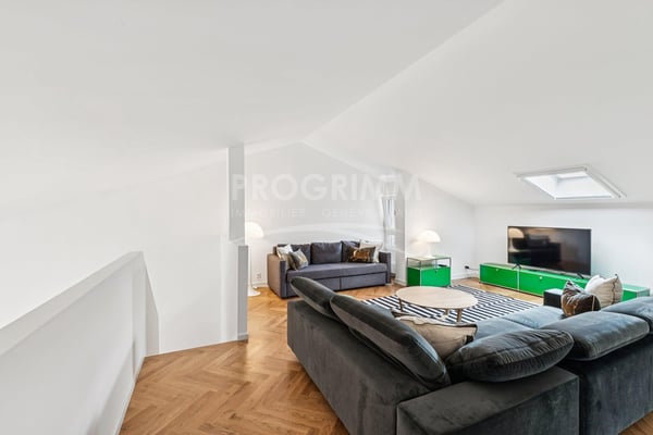 Magnifique appartement de 4 chambres + 1 bureau - 3 parkings - Ascenseur 9