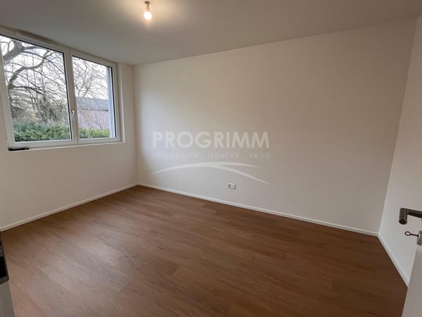 Exclusivité - Villa - 3 chambres - 2 salles de bain - - Places de parking 6