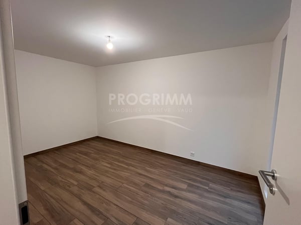 Exclusivité - Villa - 3 chambres - 2 salles de bain - - Places de parking 5