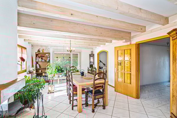 Charmante maison familiale avec grand jardin et terrasse ensoleillée 2