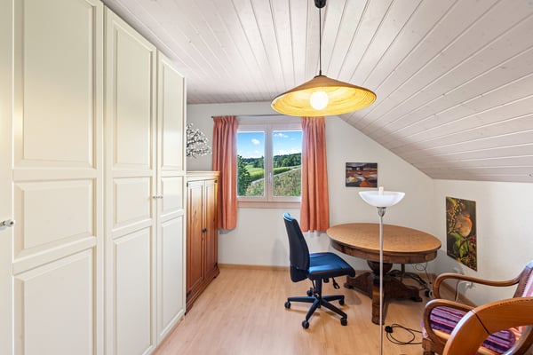 Charmante maison familiale avec grand jardin et terrasse ensoleillée 7