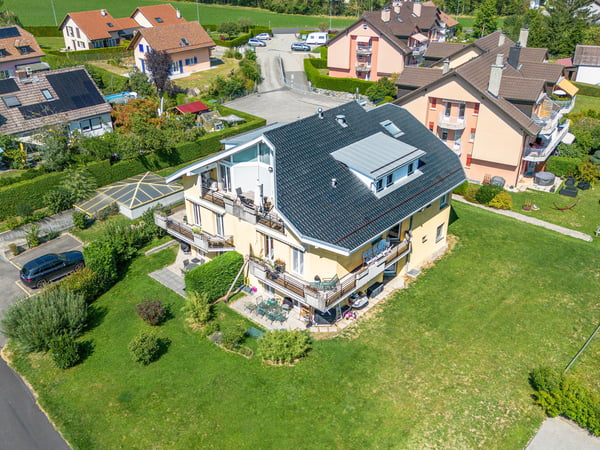 Très lumineux ! Calme et verdoyant ! 10