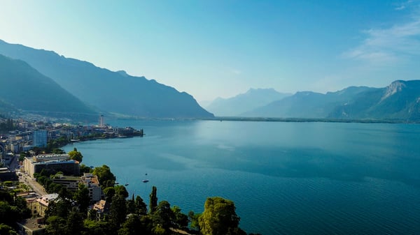 Appartement de prestige à Montreux, vue lac 360° 12