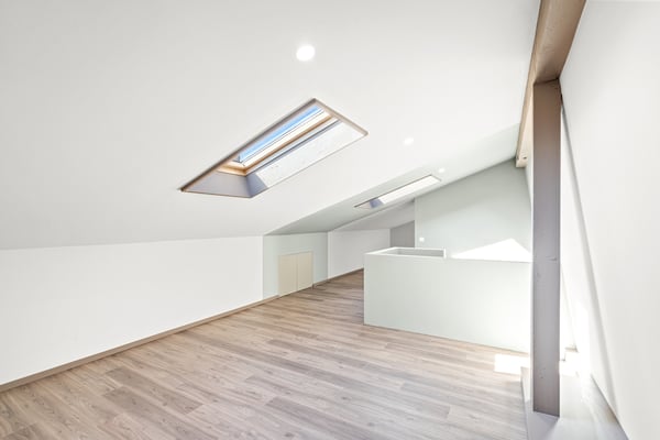 Villa de prestige rénovée avec panorama exceptionnel sur le lac ! 11