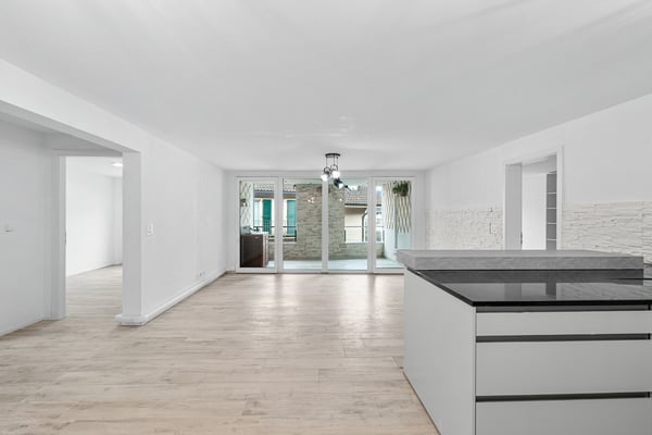 Le charme du bourg et le confort du moderne au centre du village 4