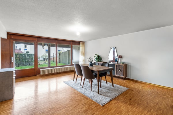 Appartement lumineux avec jardin privatif au centre de Aigle 3