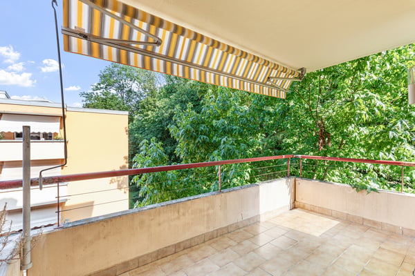 Superbe appartement rénové avec cheminée 5