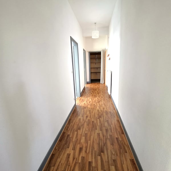 Spacieux et lumineux F1 de 140,36m² 4