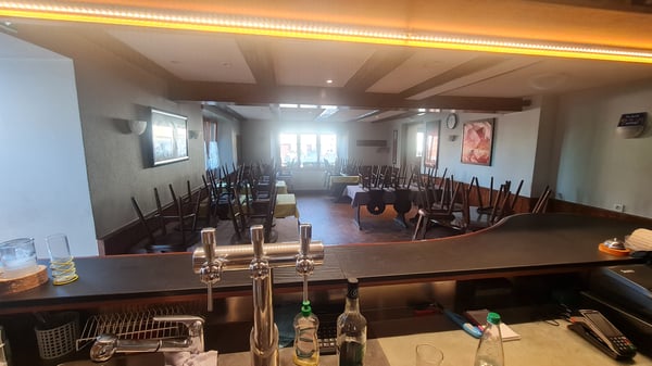 Vente fonds de commerce de restaurant à Courtavon 3