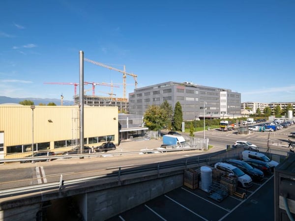 Surface Industrielle agréable - Plan-les-Ouates 2