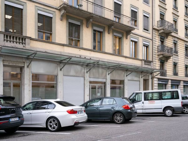 Arcade spacieuse - Genève 1