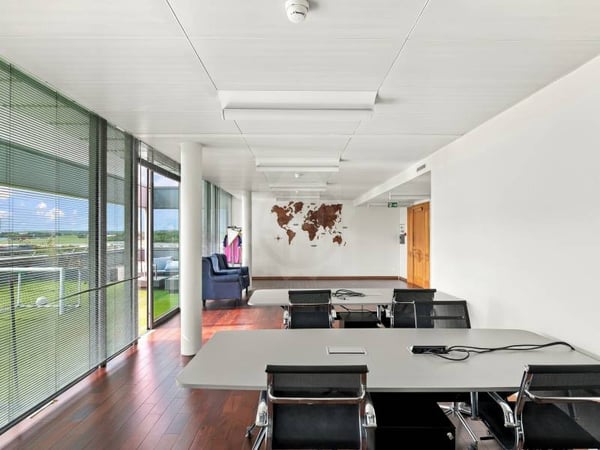 Bureaux spacieux - Le Grand-Saconnex 8