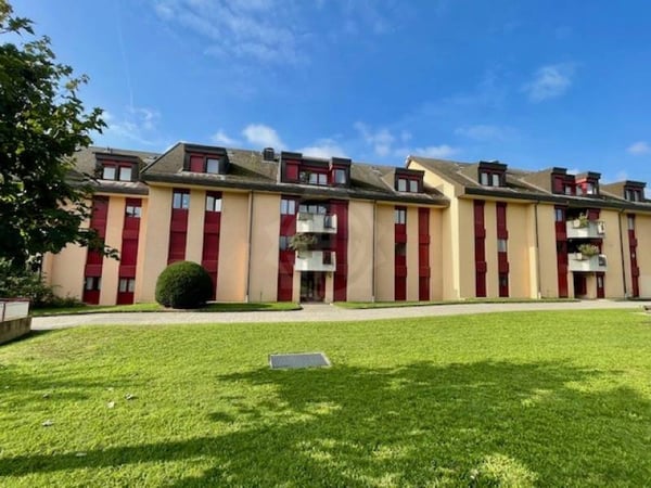 Appartement agréable - NYON 15