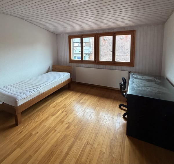 Chambres étudiantes meublées ! Disponible immédiatement ! 12