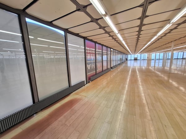 Surface commerciale à louer - idéalement située à La Chaux de Fond 10