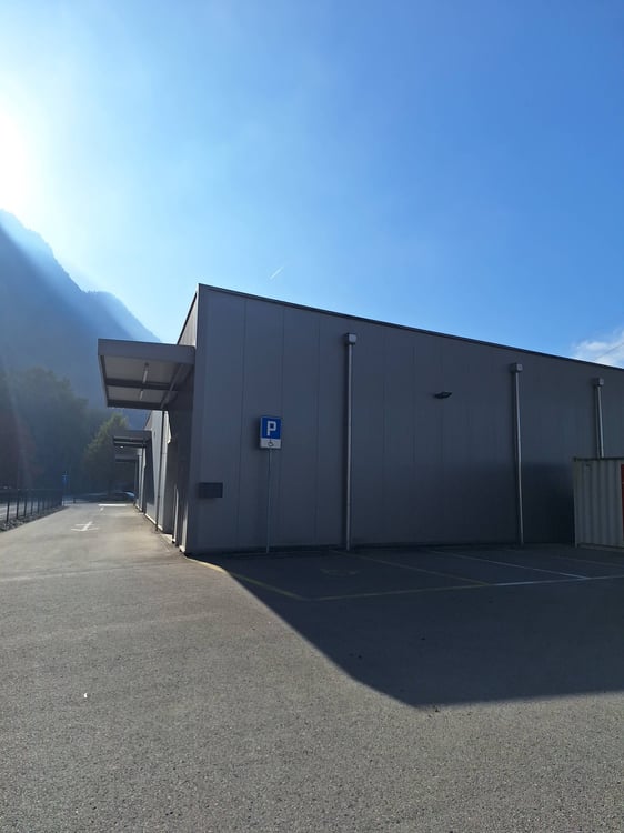 Dépôt / Halle industrielle / Atelier 5