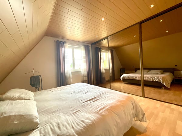 Haus mit 7 Zimmern – 163 m² Wohnfläche – 1.839 m² Grundstück – Panoramablick 10