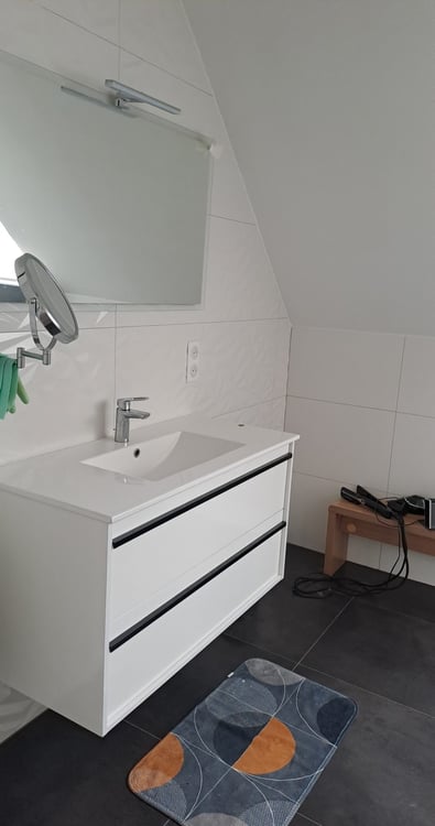 Maison moderne de 5 pièces avec piscine à Village Neuf 4