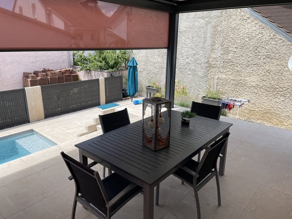 Maison moderne de 5 pièces avec piscine à Village Neuf 11