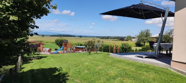 Panoramablick & Ruhe – Einfamilienhaus in Koestlach 1