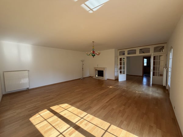 Einfamilienhaus Villa mit Panoramablick auf Deutschland und die Schweiz – Hésingue (Frankreich) 8