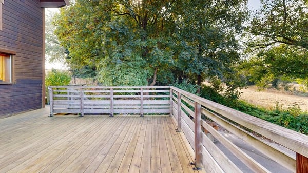 HOLZCHALET 2012 1 MINUTEN VON ALLSCHWIL 3