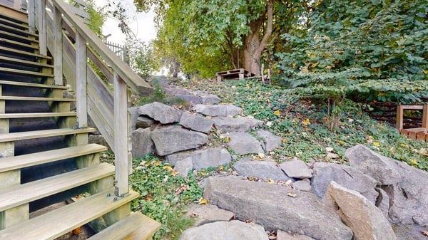 HOLZCHALET 2012 1 MINUTEN VON ALLSCHWIL 4