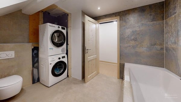 HOLZCHALET 2012 1 MINUTEN VON ALLSCHWIL 19