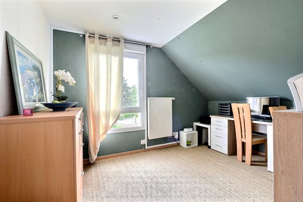 Attraktives 5-Zimmer-Haus in Village-Neuf 3