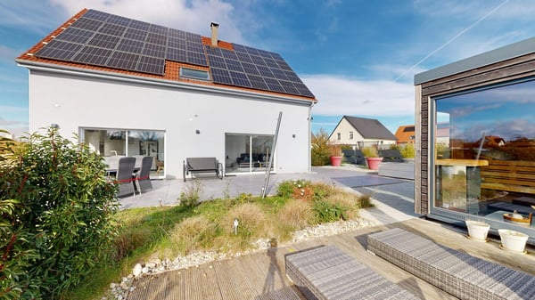 Zeitgemäßes, vernetztes Einfamilienhaus 1