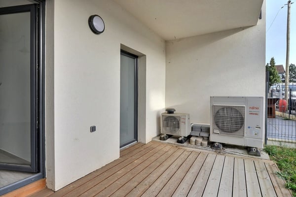 Nachhaltiges modernes Wohnhaus – Stil, Komfort und Mobilität vor den Toren Basels 26