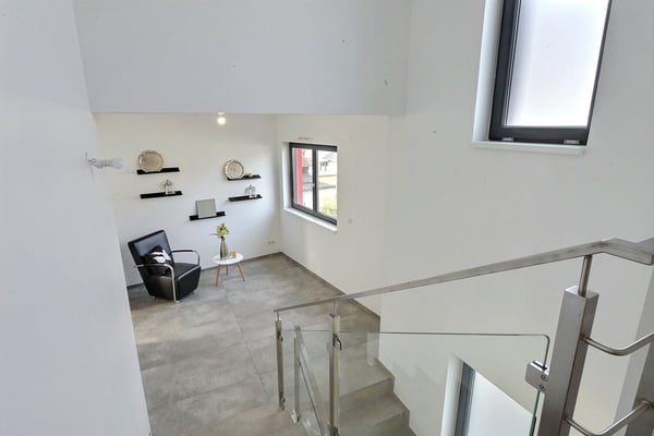 Nachhaltiges modernes Wohnhaus – Stil, Komfort und Mobilität vor den Toren Basels 18