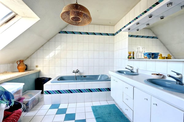 Maison de caractère 7 pièces à Saint-Louis – Disponible immédiatement 24