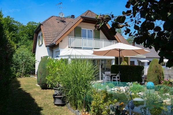 Folgensbourg – Freistehendes Einfamilienhaus mit großem Grundstück und privatem Wald 3