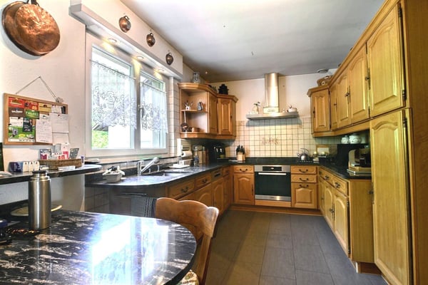 Folgensbourg – Freistehendes Einfamilienhaus mit großem Grundstück und privatem Wald 11