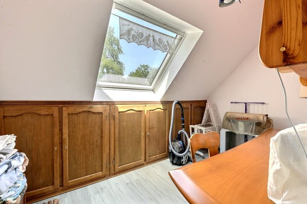 Folgensbourg – Freistehendes Einfamilienhaus mit großem Grundstück und privatem Wald 21