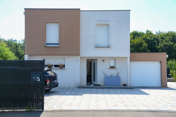 Modernes Einfamilienhaus in Saint-Louis Neuweg – Ruhe, Komfort und Grenznähe 2