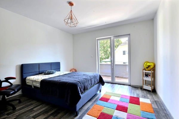 Modernes 8-Zimmer-Haus in Kembs – Sofort verfügbar 10