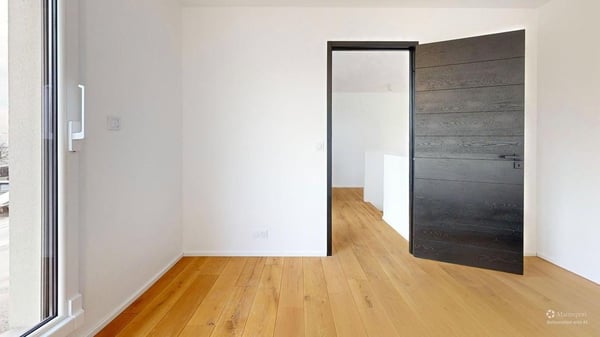 Modern 6-Room Villa with Pool in Folgensbourg 13