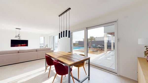Modern 6-Room Villa with Pool in Folgensbourg 7
