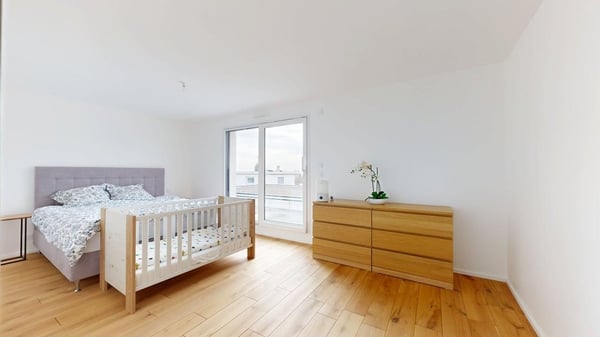 Modern 6-Room Villa with Pool in Folgensbourg 19